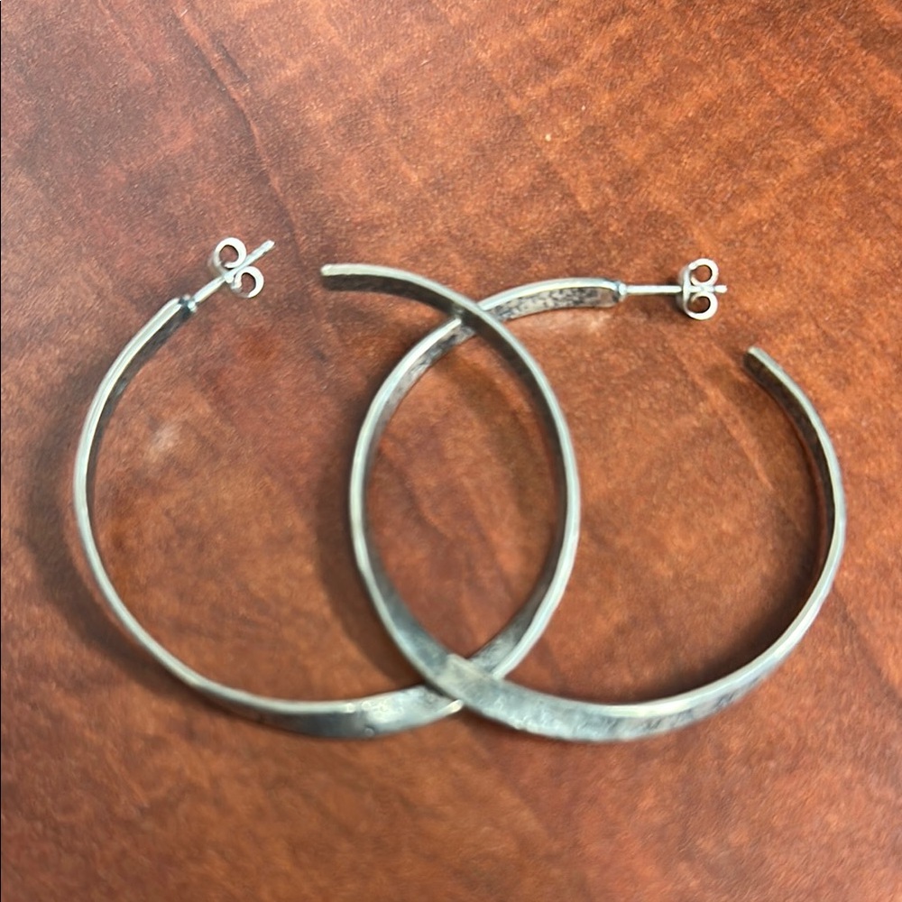 Silpada Ribbon Hoop Earrings